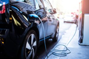 Auto elettrica e ricarica autostradale