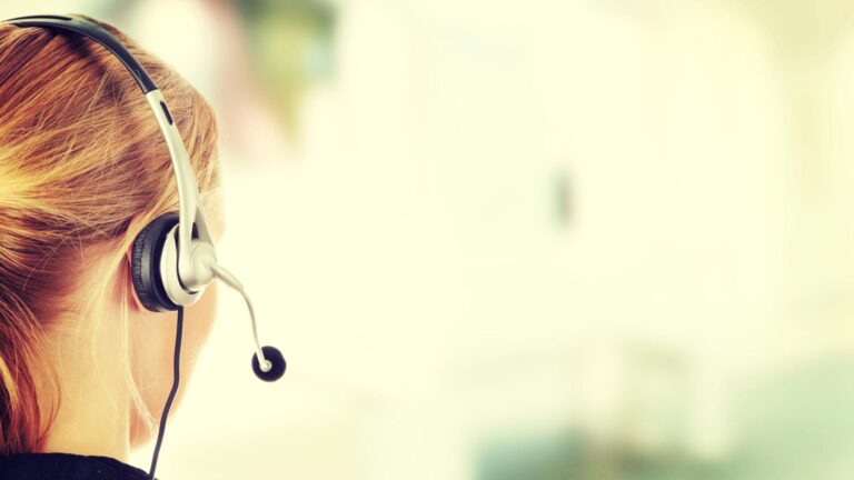 Uber, in Arizona la star dell'innovazione nel ride-sharing torna al vecchio metodo del centralino