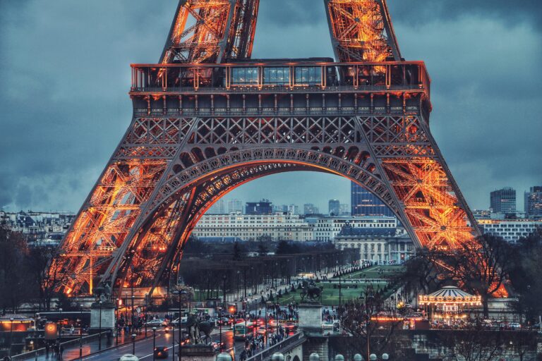 La Francia investe 6 miliardi e produce 100 scaleup l'anno. E l'Italia?