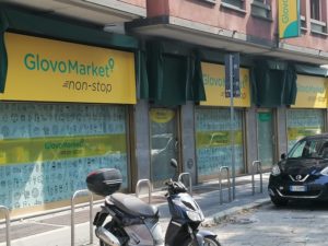 L’evoluzione dei negozi fisici: come stanno cambiando e quale ruolo ha la tecnologia