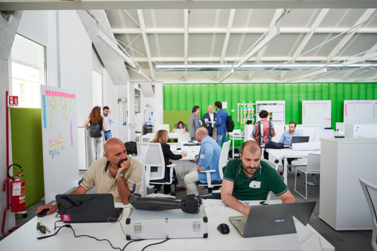 I-Tech Innovation 2022: torna la call di CRIF e Fondazione Golinelli, in palio 1,5 milioni