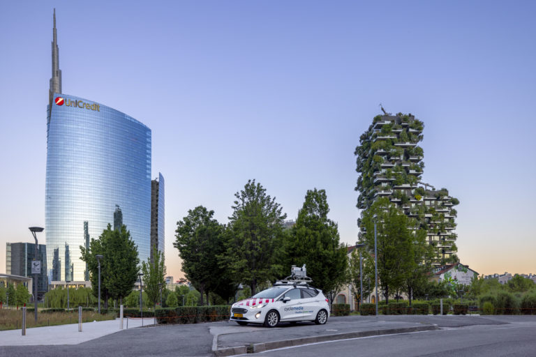 Milano smart city: così Cyclomedia ha mappato 2500 km con l'intelligenza artificiale