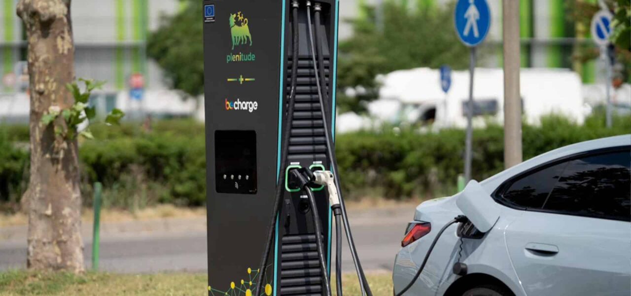 Be Charge: 100 milioni per 2000 nuovi punti di ricarica ultraveloce in Europa