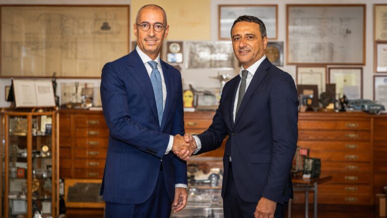 Da sinistra Antonio Liotti, Chief People & Organization Officer di Leonardo e Marco Fischetto, Direttore della Divisione Pubblica Amministrazione di Microsoft Italia